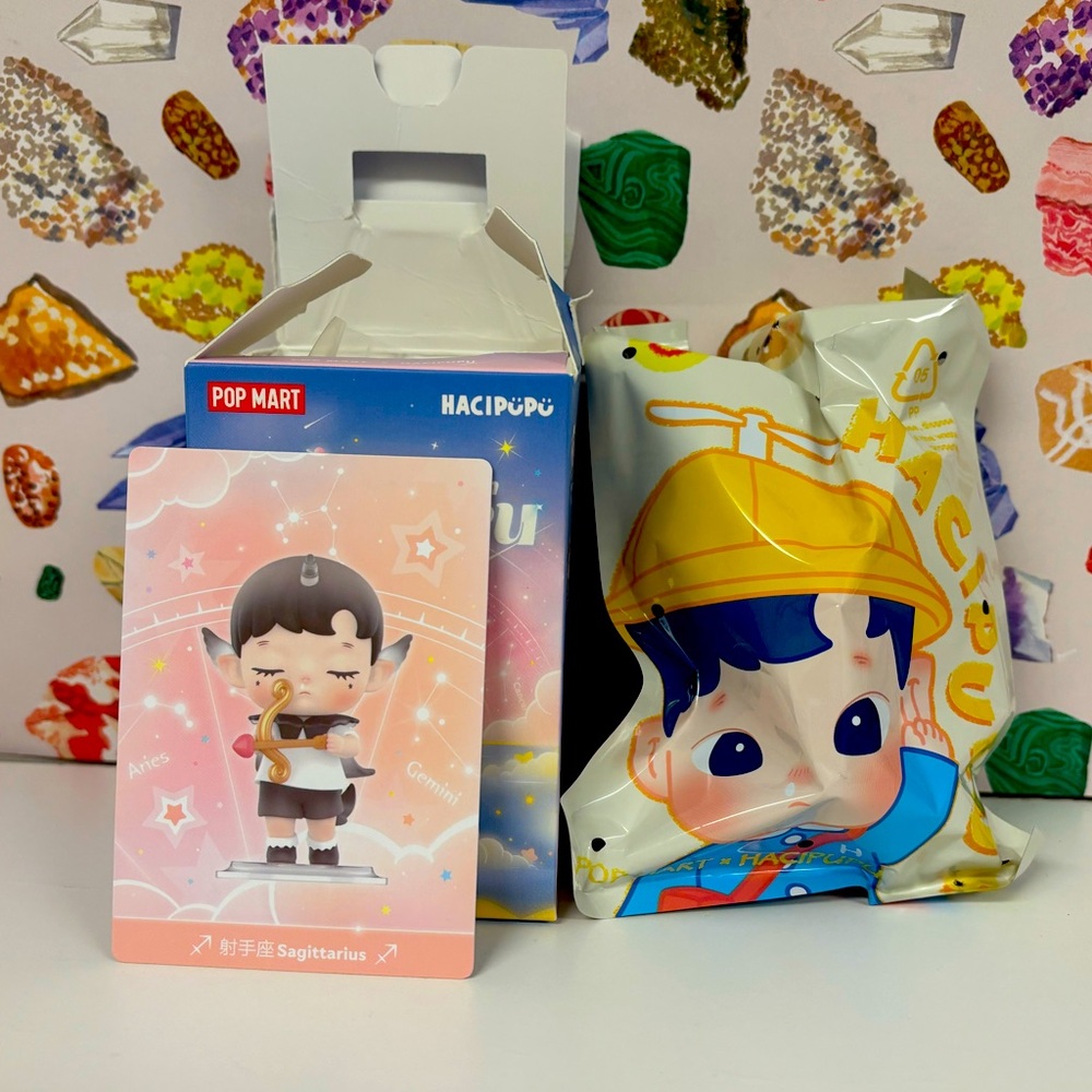 Pop Mart HACIPUPU Sagittarius ♐️ Figure
